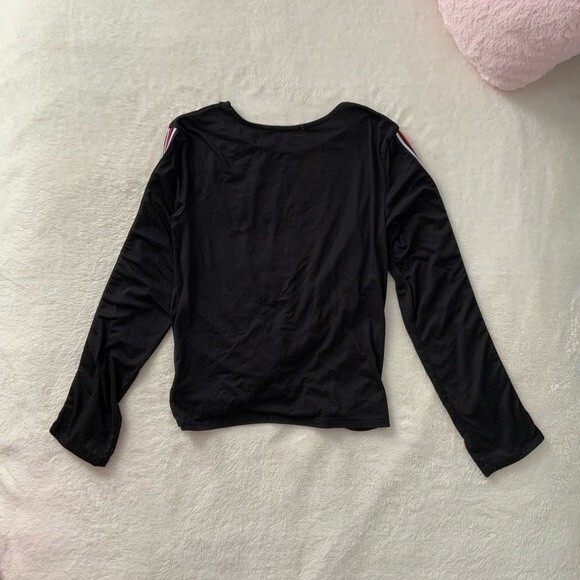 Stella Tweed Long Sleeves Twist Top - Picture 9 of 9